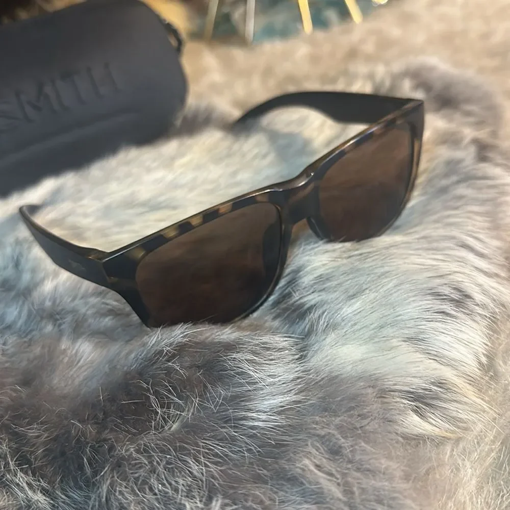 Smith Tortoise Sunglasses  OS (4175)